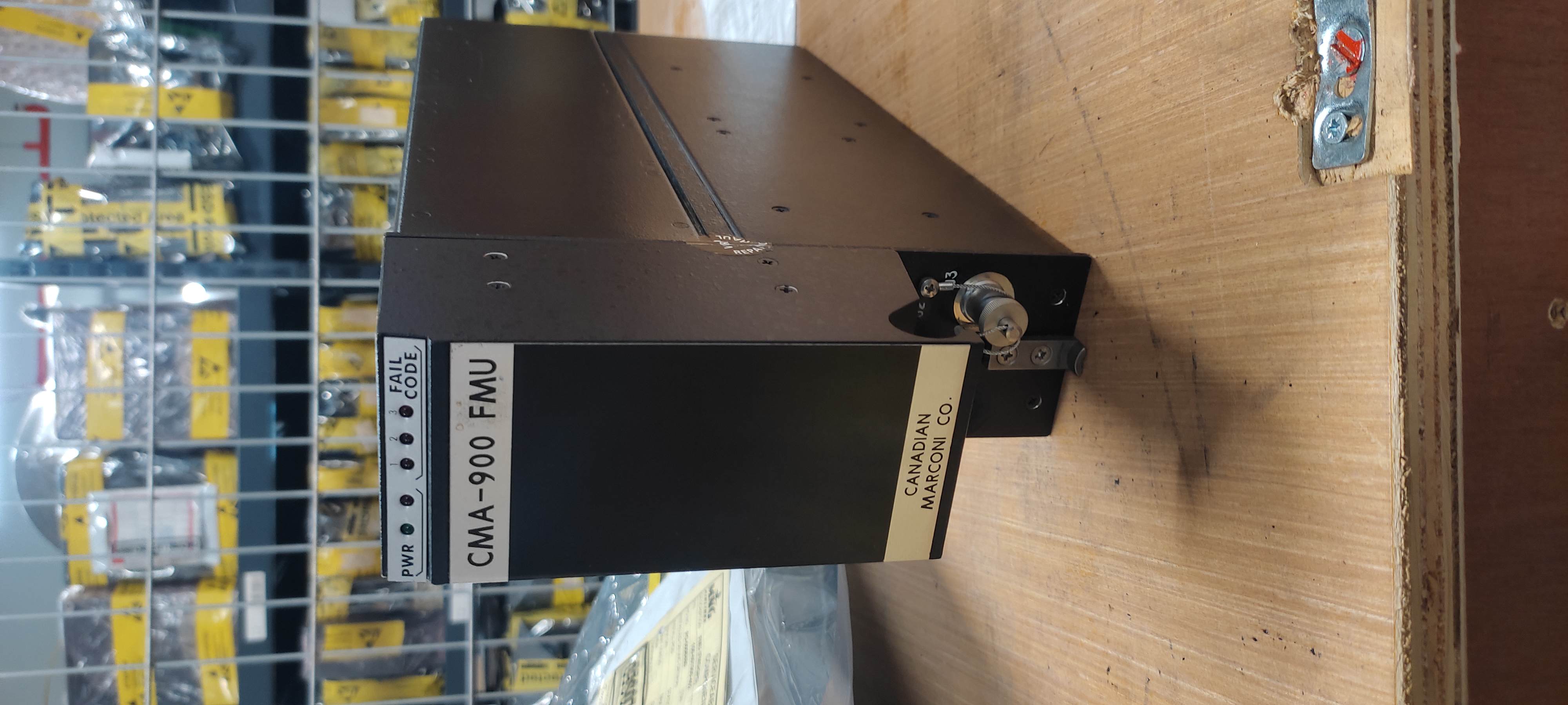 100-601900-402 - FMU (FMS/GPS) - SV